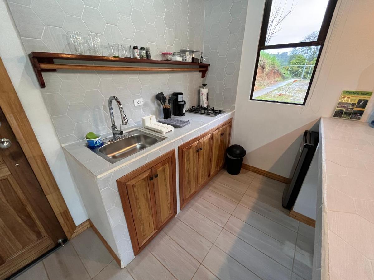 Pacheco Tours Rainforest Cabins 4X4 Only Drakes Bay Extérieur photo