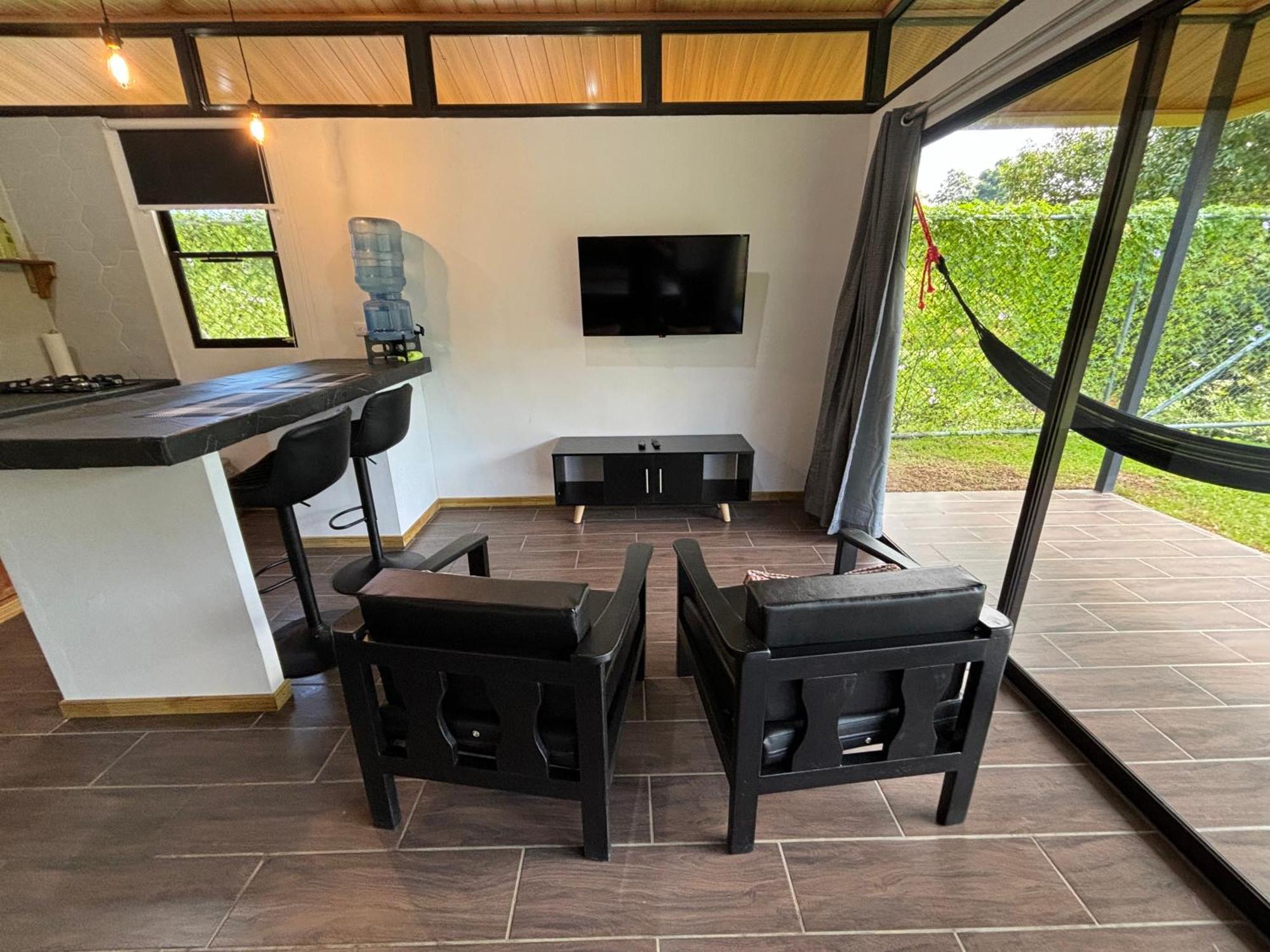 Pacheco Tours Rainforest Cabins 4X4 Only Drakes Bay Extérieur photo